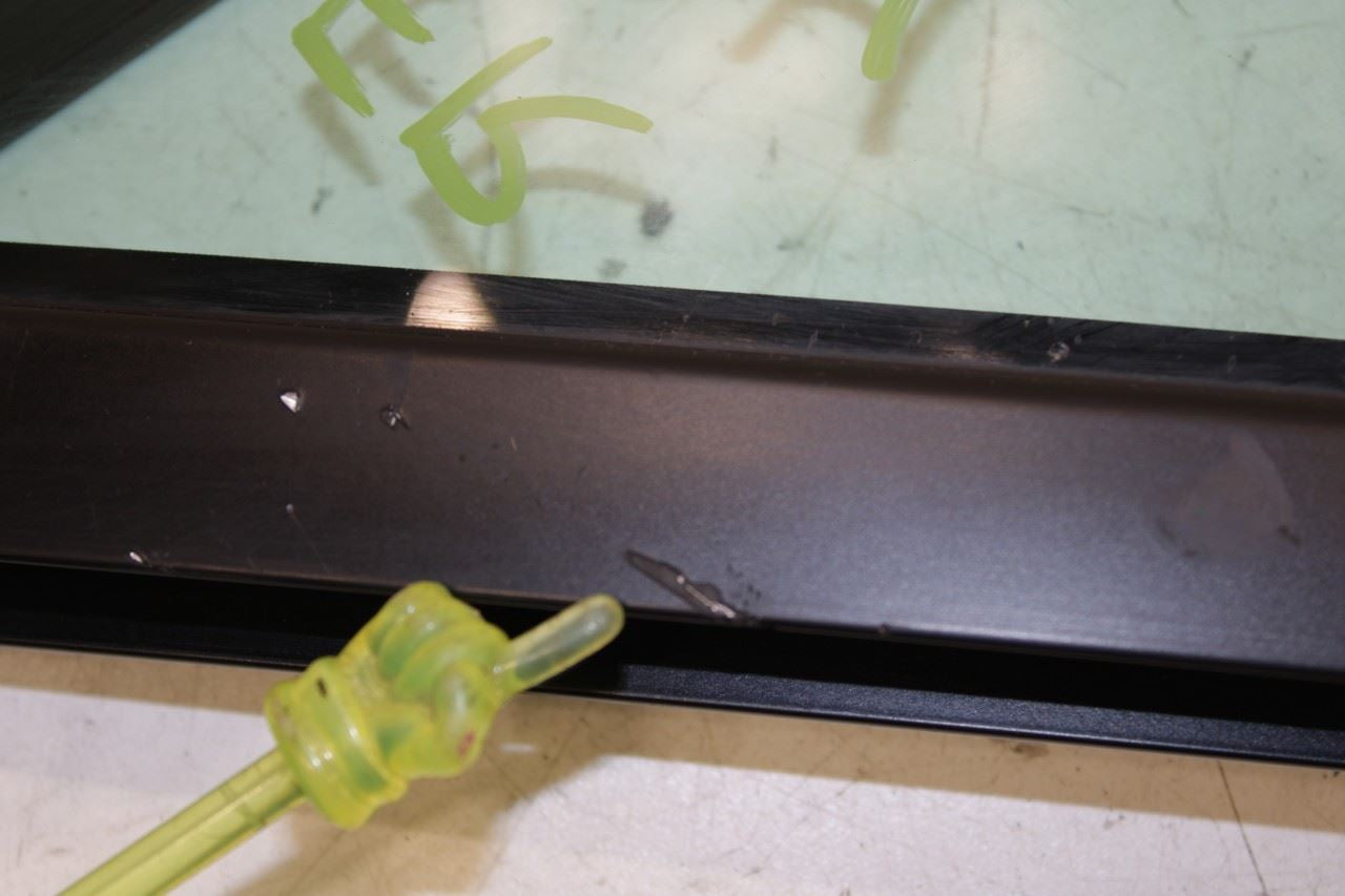 2011-18 Porsche Cayenne Platinum Front Right Side Door Quarter Vent Window Glass - Alshned Auto Parts