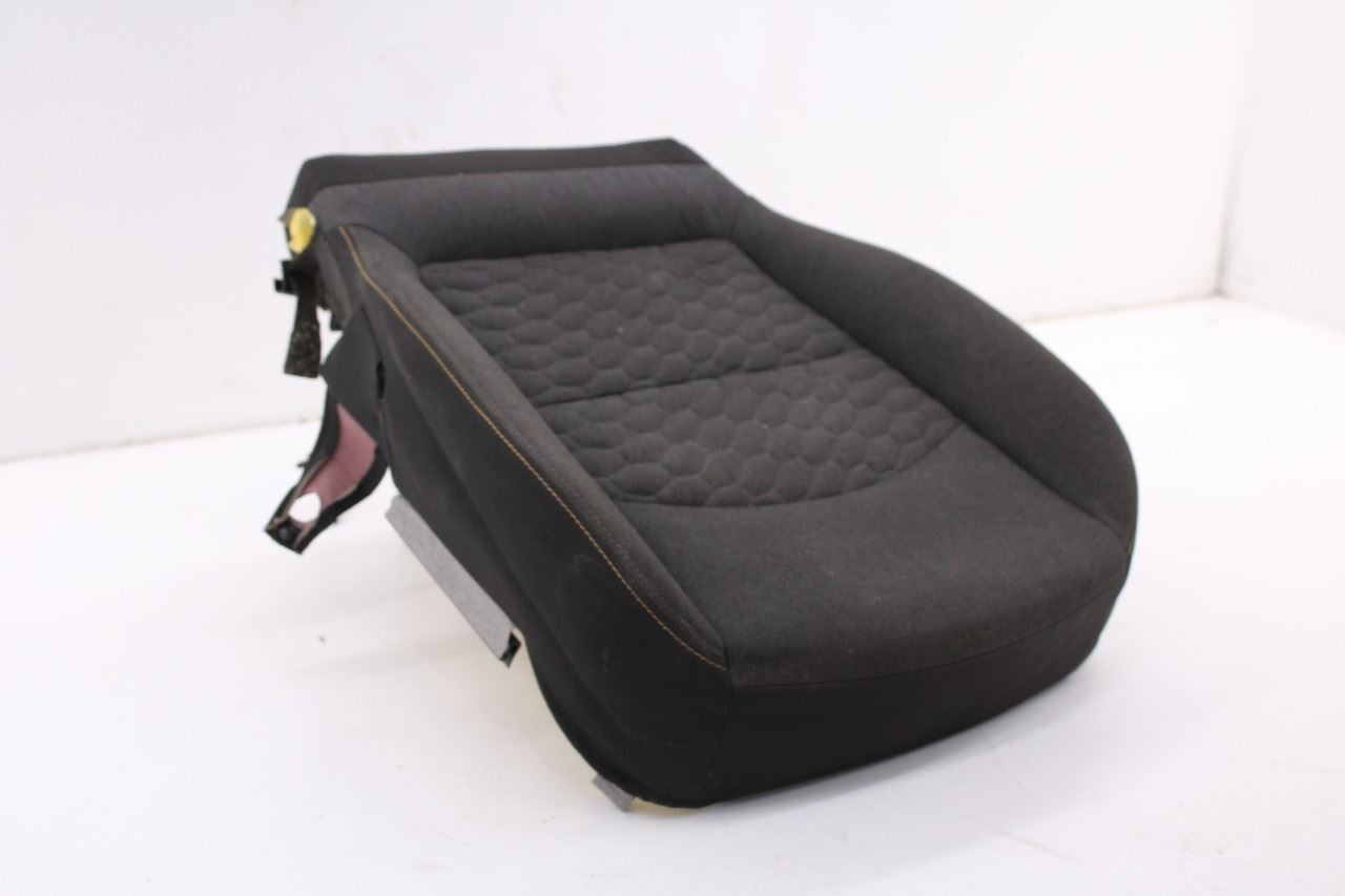 18-21 Chevrolet Equinox LT 1.5L Front Right Side Seat Lower Cushion 84615886 OEM2