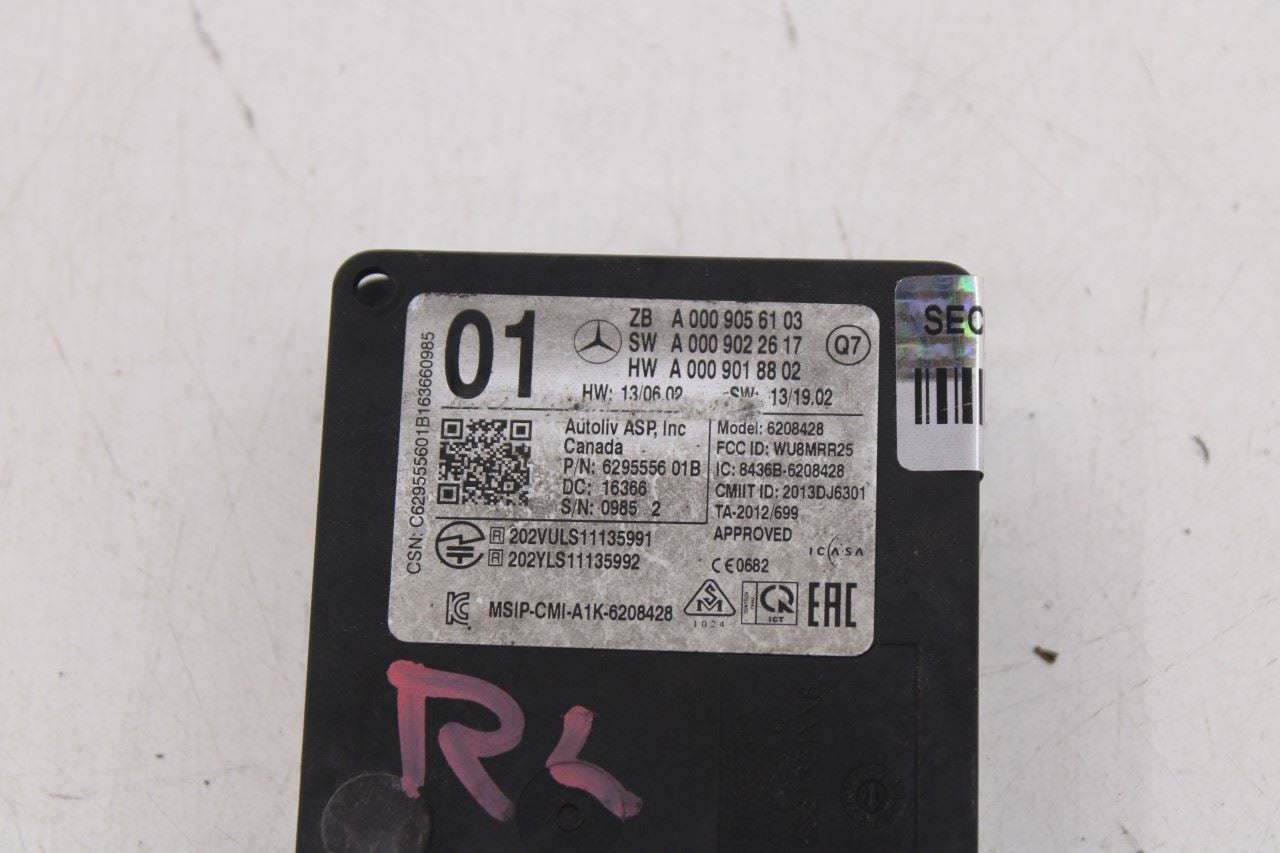 2012-2018 Mercedes-Benz C300 4Matic Rear Left Blind Spot Radar Sensor Module8