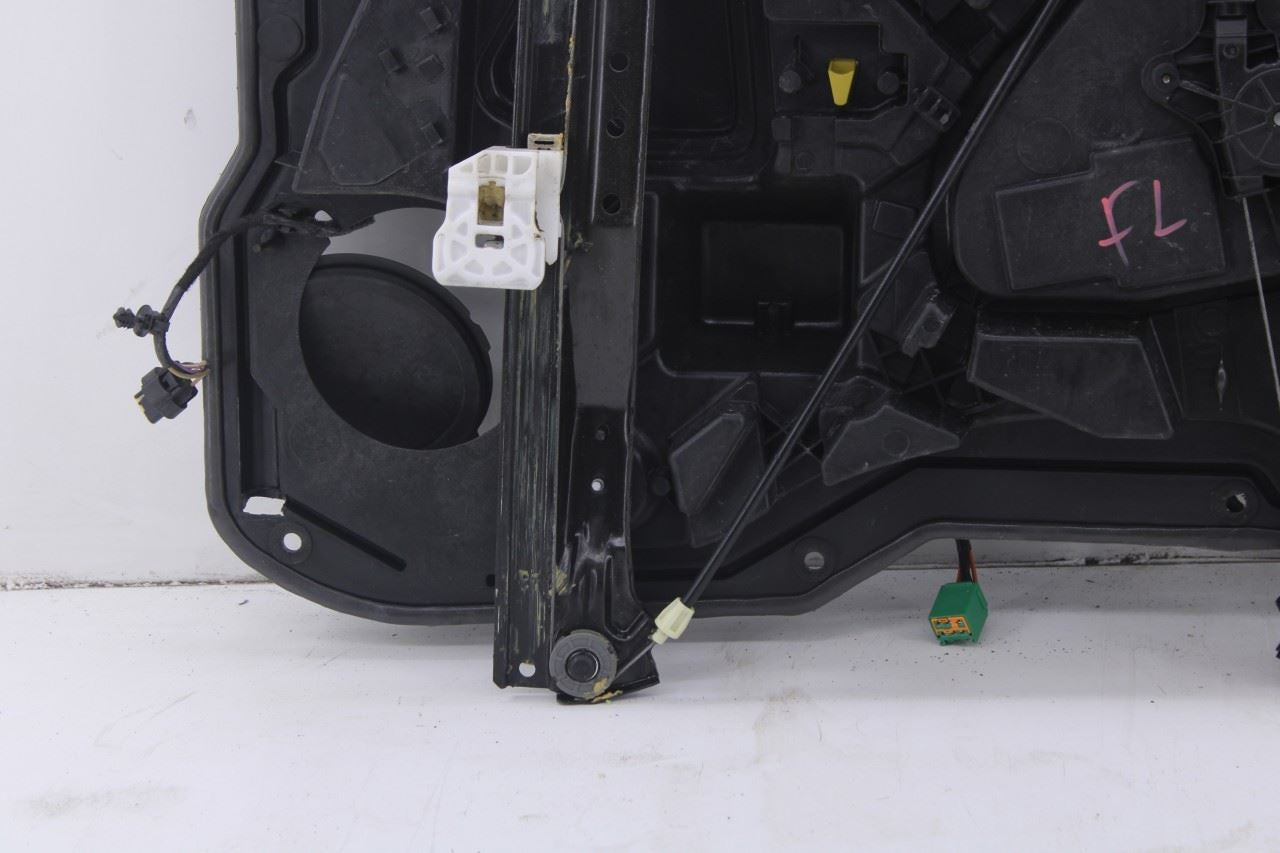 08-20 Dodge Grand Caravan SXT FR Left Door Window Regulator w/ Carrier and Motor5
