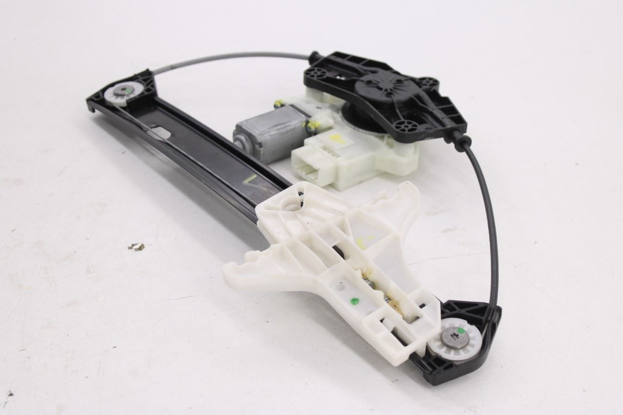 2019-2026 Volkswagen Jetta SE Rear Right Side Door Window Regulator w/ Motor9