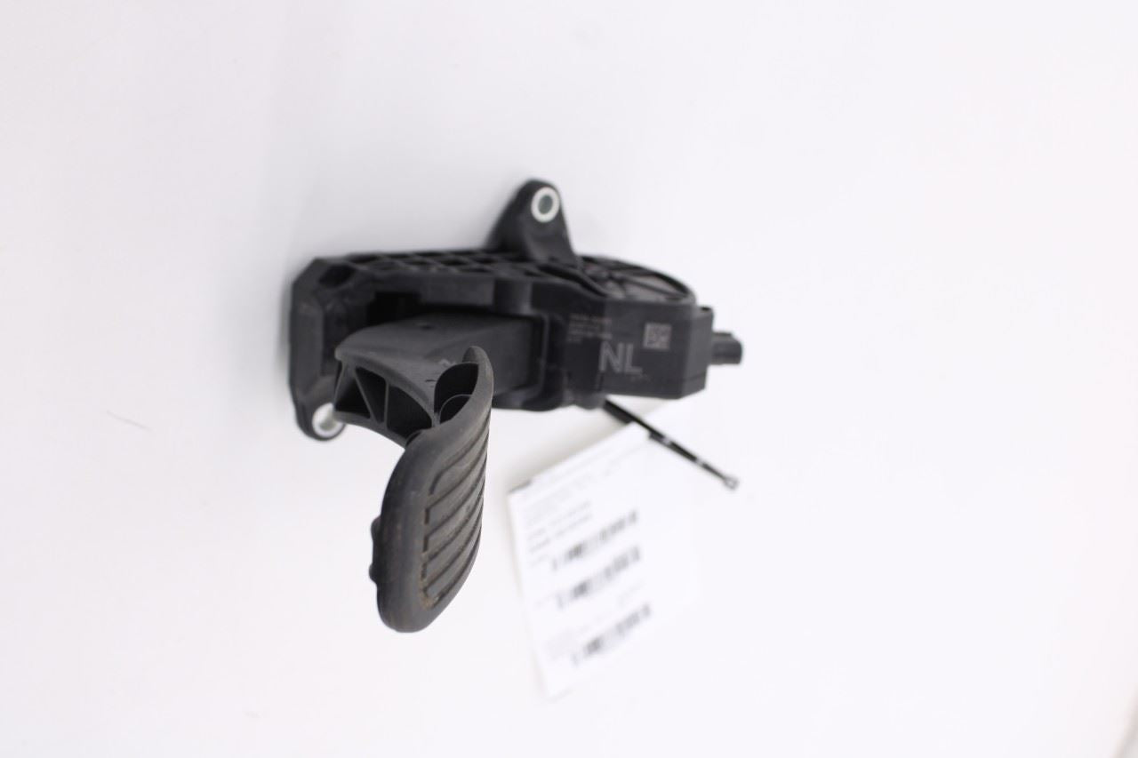 2020-24 Toyota Corolla LE 2.0L Accelerator Throttle Gas Pedal Sensor 78110-022213