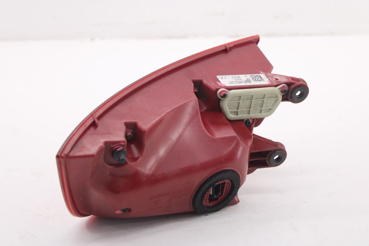 2012-2015 Audi A7 Premium Rear Left Driver Side Tail Light Lamp 4G8-945-095-A4