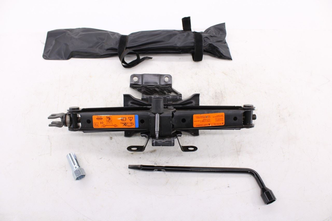 14-20 Infiniti QX60 3.5L AWD Lift Jack and Tool Kit w/ Tools Bag 99550-3JA1A OEM0