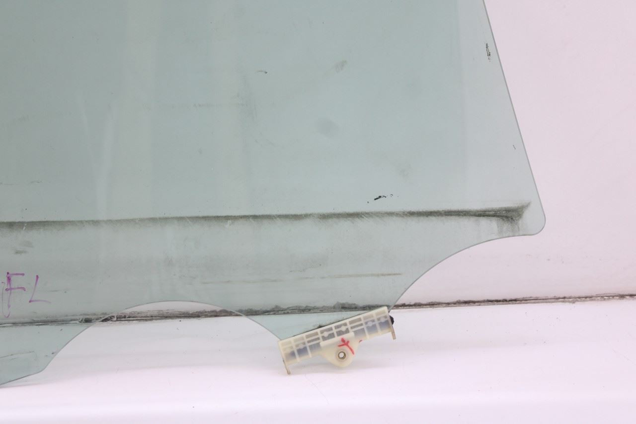 2016-2022 Kia Sportage Nightfall Front Left Door Window Movable Glass 82410D903015