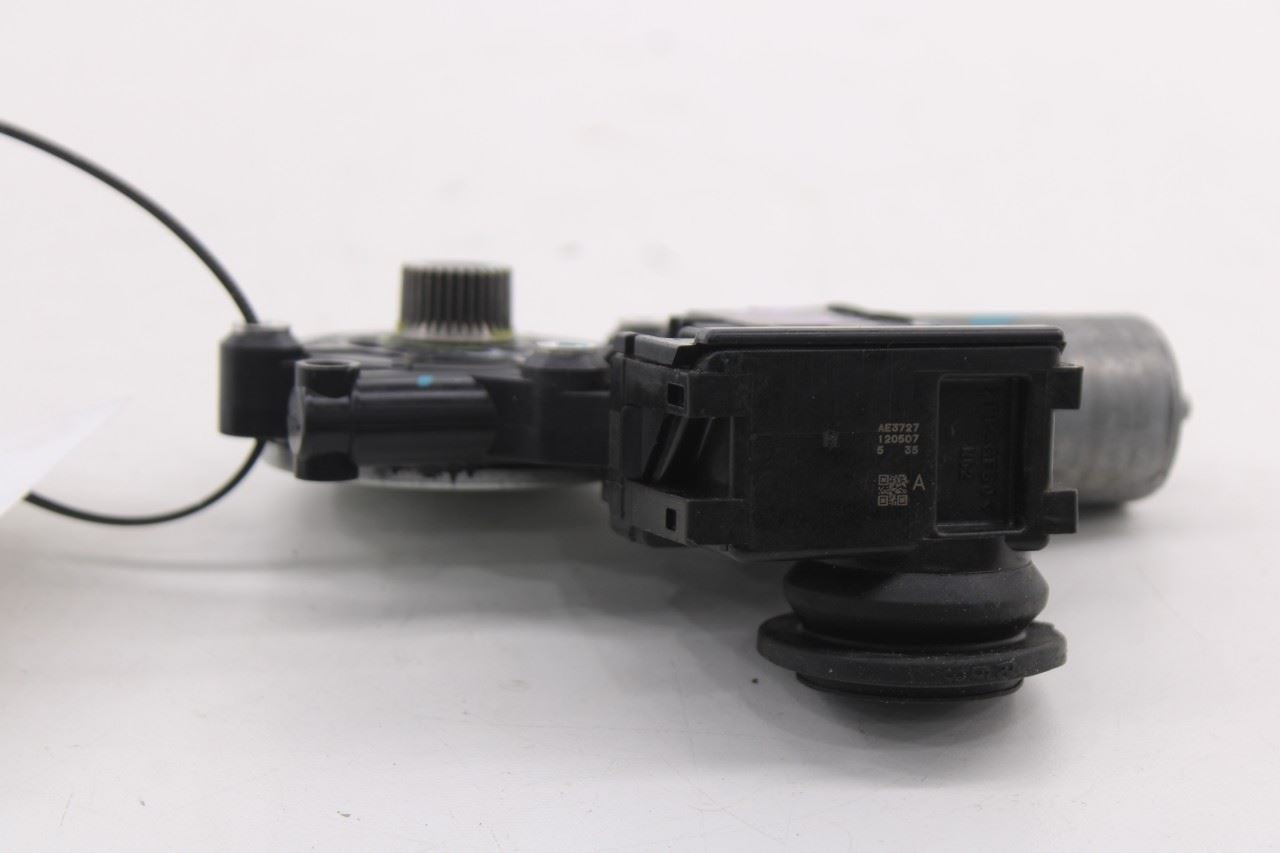 22-25 Toyota Corolla LE Front Right Door Power Window Regulator Motor 857100R0119
