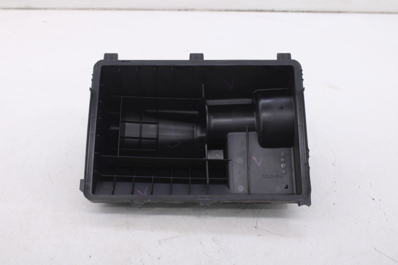 19-25 Infiniti QX50 ESSENTIAL 2.0L AWD Air Intake Cleaner Upper Cover w/ Sensor12