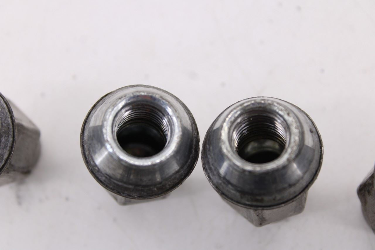 2018-2021 Chevrolet Equinox LT Wheel Lug Nut Set of 20 09598708 OEM - Alshned Auto Parts