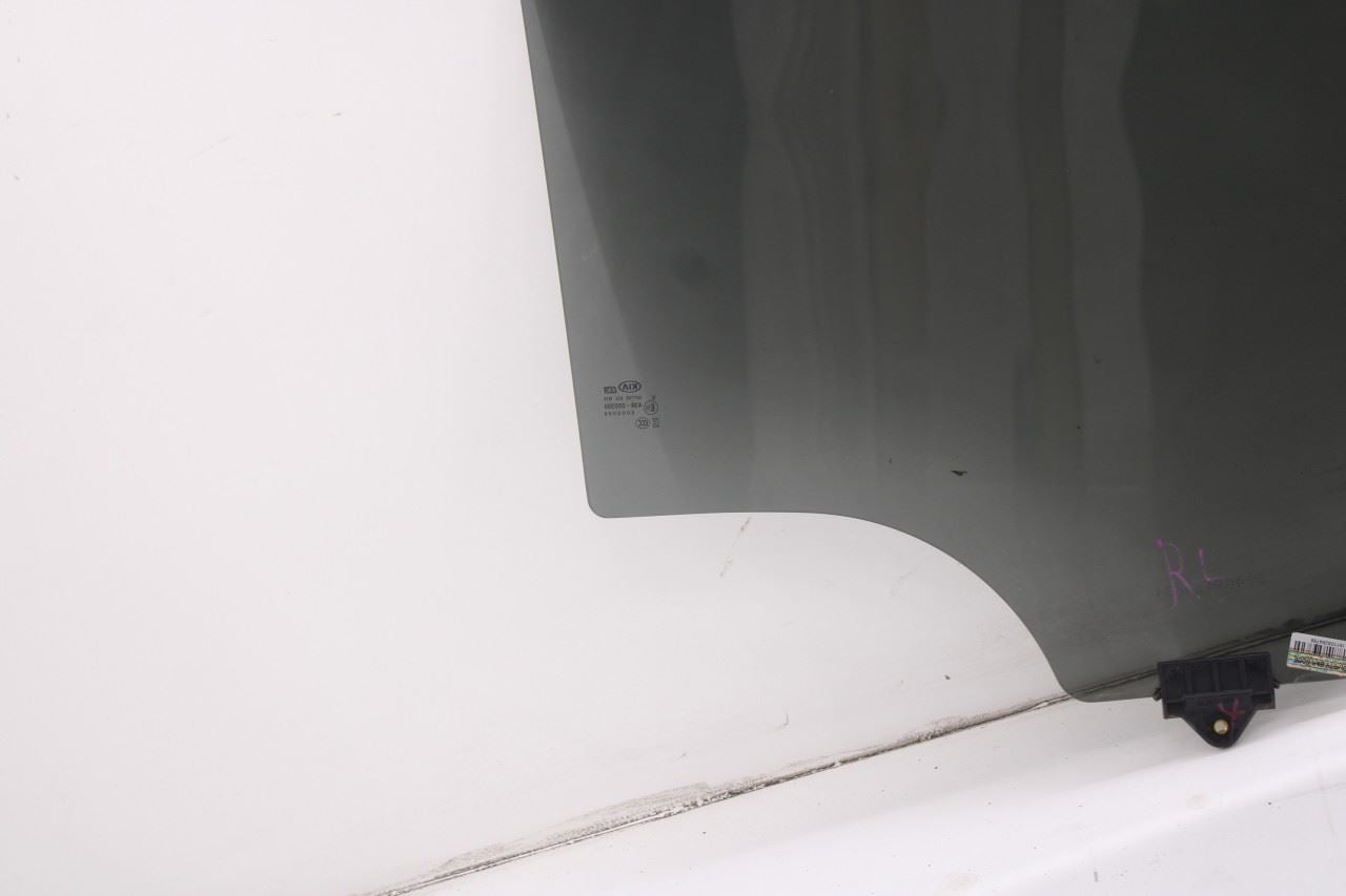 2016-2022 Kia Sportage Nightfall Rear Left Door Window Movable Glass 83410D901011