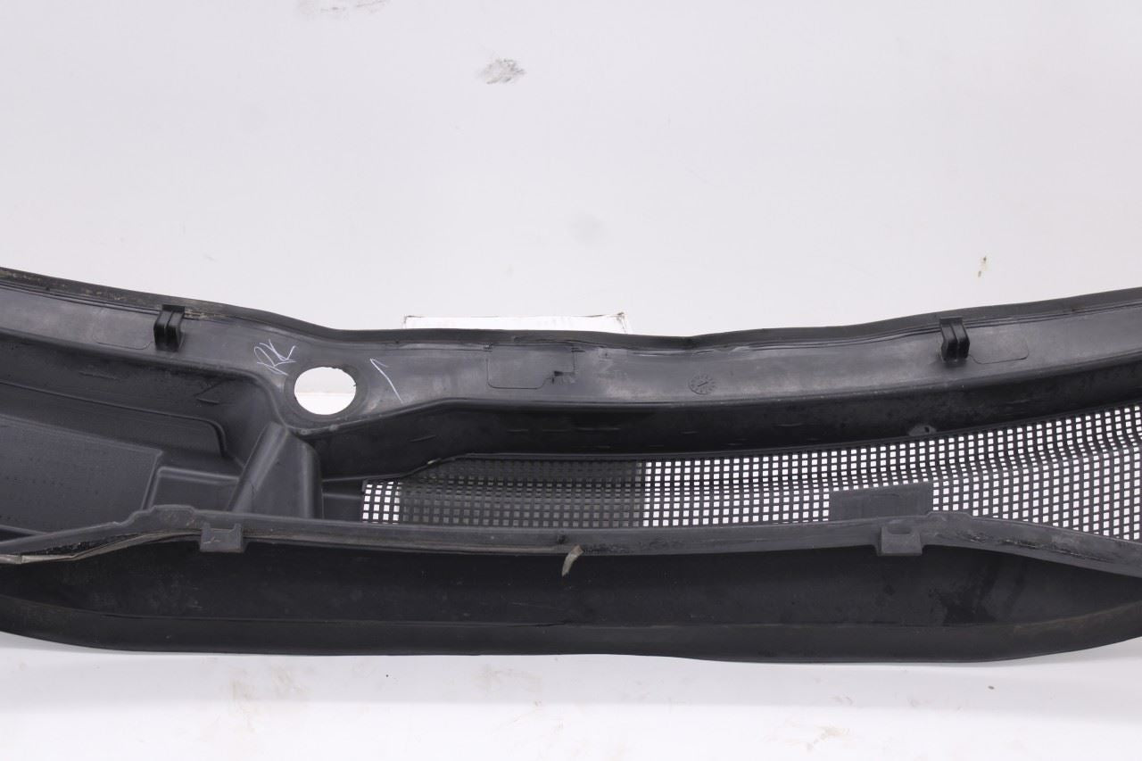2008-2020 Dodge Grand Caravan GT Front Windshield Cowl Vent Grille Panel *ReaD*10