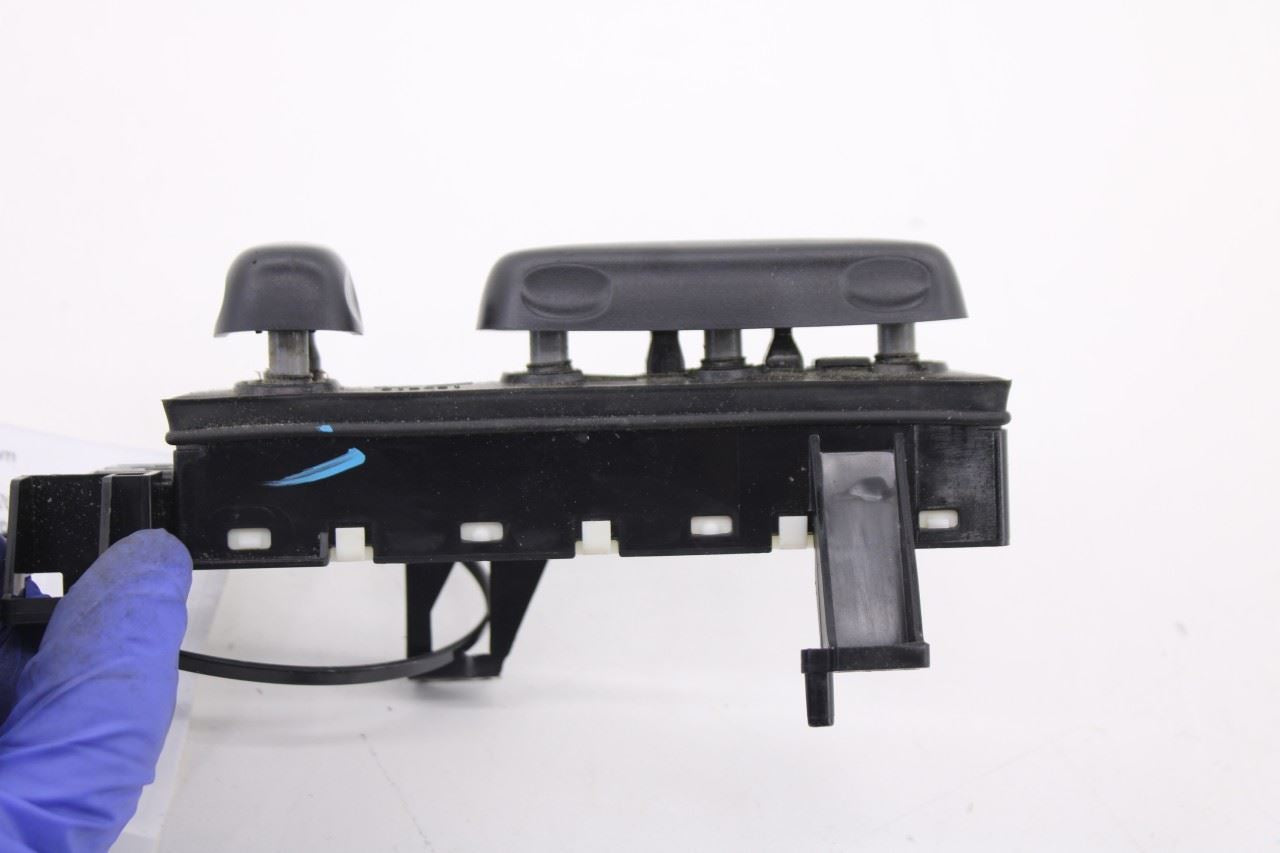 2019-2023 Toyota Tacoma SR5 Front Left Power Seat Adjustment Switch 84922-AE0105