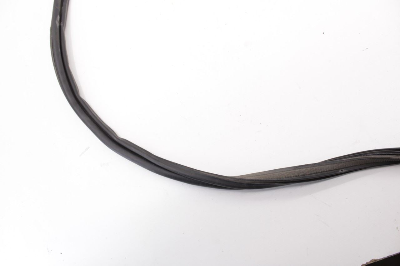 2017-2026 Chrysler Pacifica Limited Liftgate Weatherstrip On Body 68313519AB OEM - Alshned Auto Parts