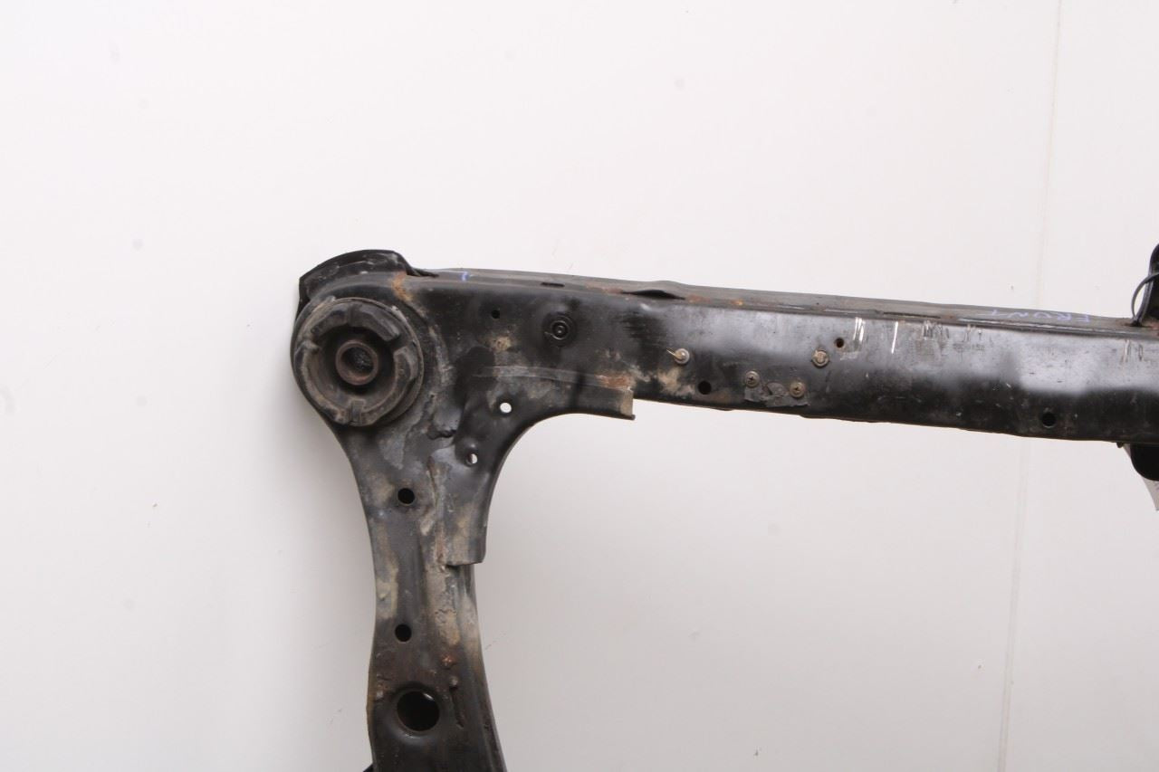 2015-2020 Toyota Sienna LE 3.5L FWD Front Crossmember Subframe 51100-08081 OEM - Alshned Auto Parts