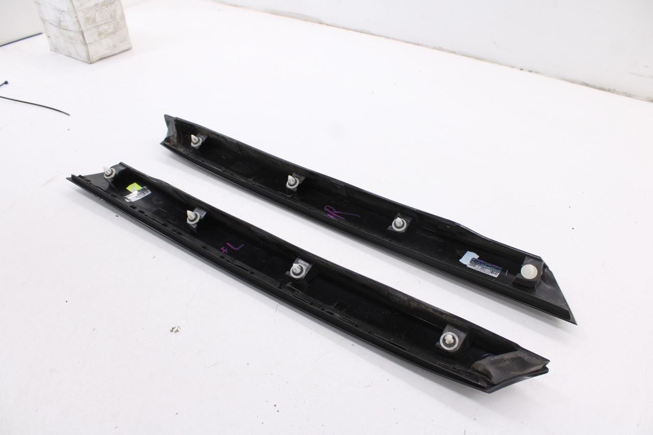 10-16 Mini Countryman Cooper Front Right and Left A-Pillar Exterior Trim 98015097