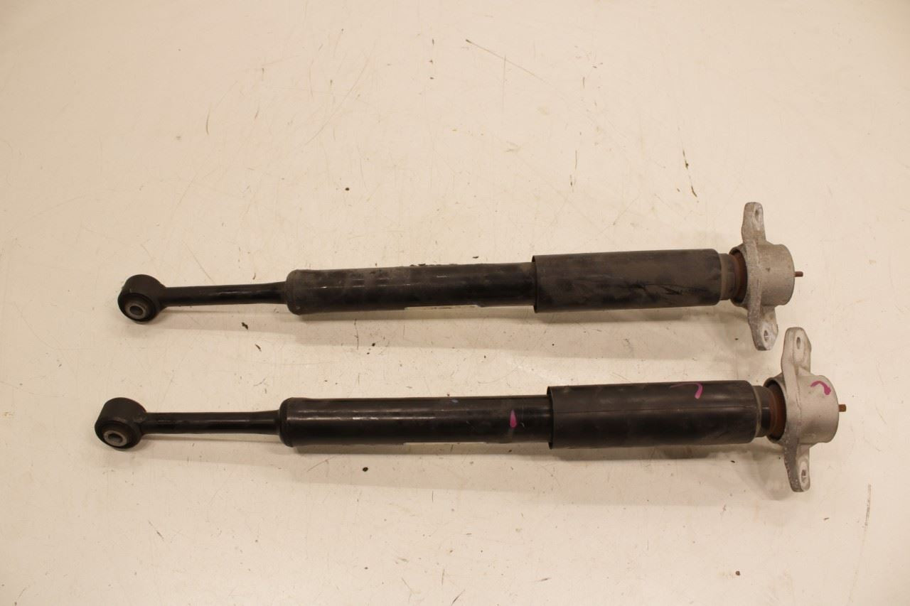 19-22 Jeep Cherokee Latitude 4WD Rear Suspension RH LH Shock Strut Absorber Set - Alshned Auto Parts