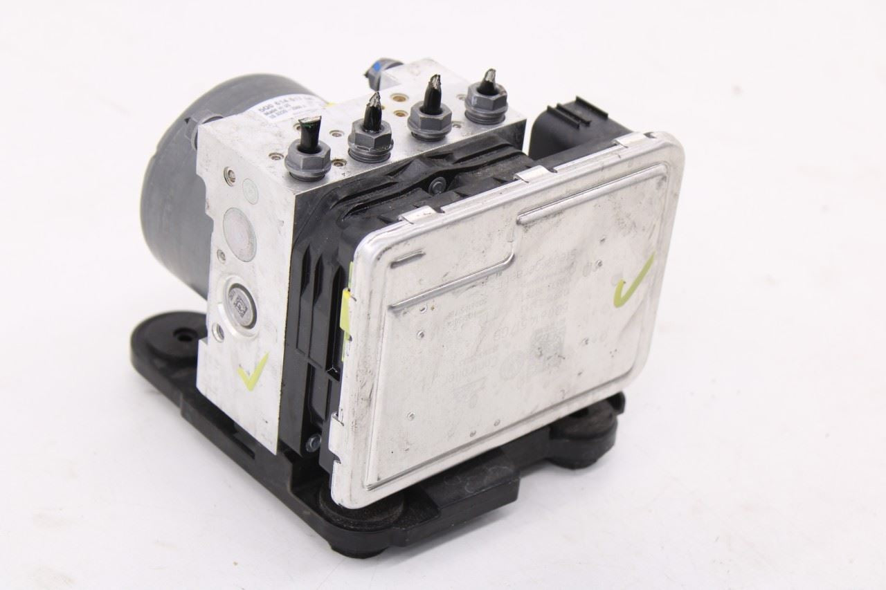 2019-2024 Volkswagen Jetta SE 1.5L ABS Anti Lock Brake Pump Control Module OEM8