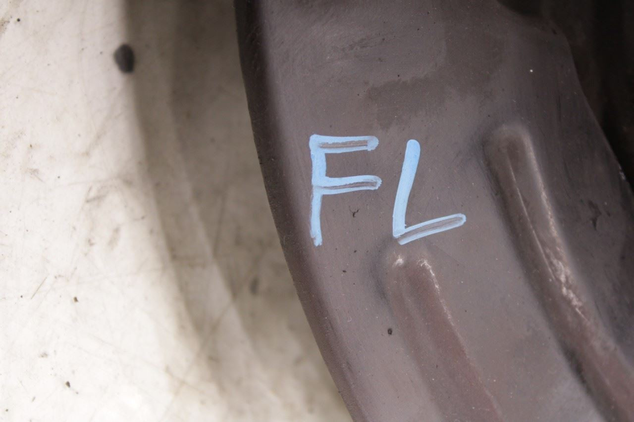 2014-18 RAM 2500 Tradesman Front Left Driver Side Spindle Knuckle Hub 68216189AA - Alshned Auto Parts