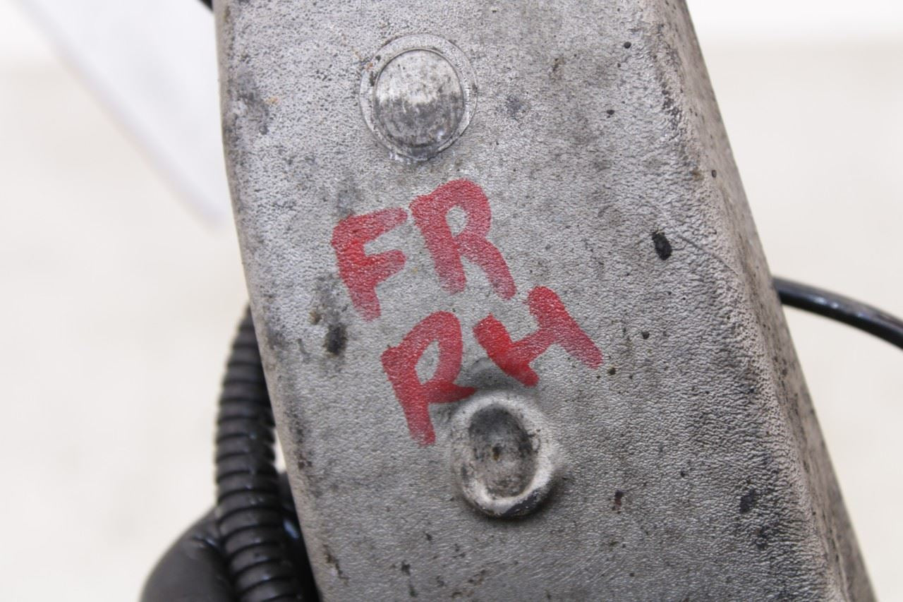 16-21 Jeep Grand Cherokee Summit Front Right Passenger Side Spindle Knuckle Hub - Alshned Auto Parts