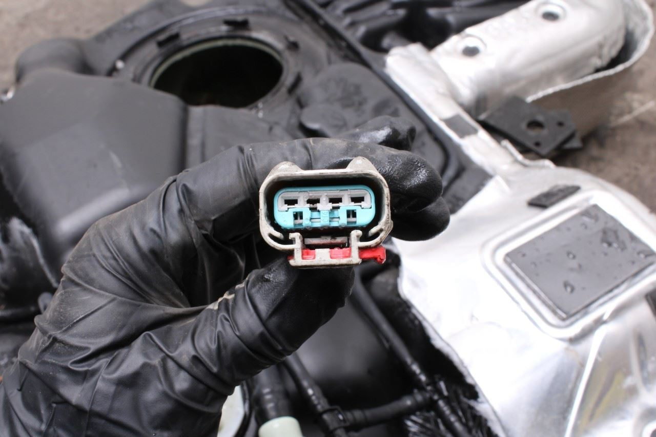 12-21 Jeep Grand Cherokee Summit Fuel Gas Tank 24.6 US Gallons 68214447AC *ReaD* - Alshned Auto Parts