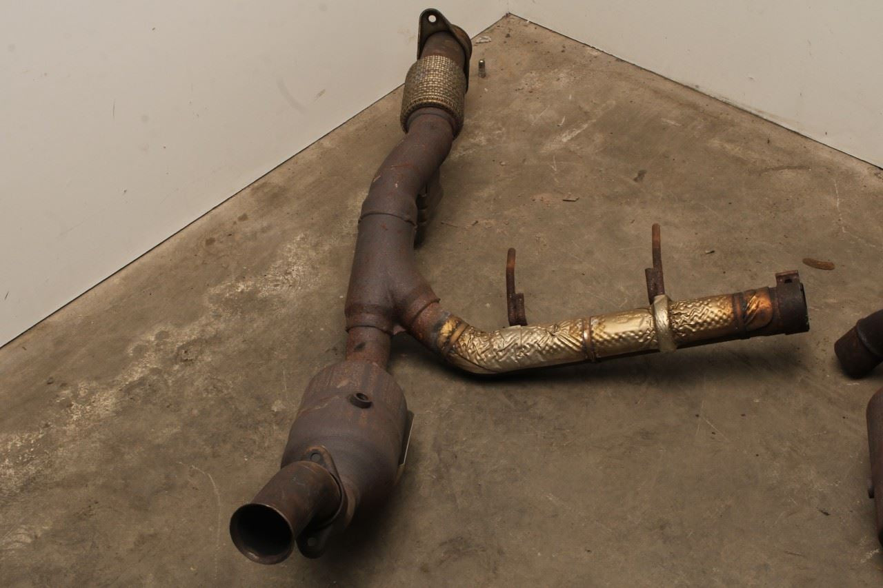2018-2021 Ford Expedition Limited 3.5L Left and Right Side Exhaust System Pipe - Alshned Auto Parts