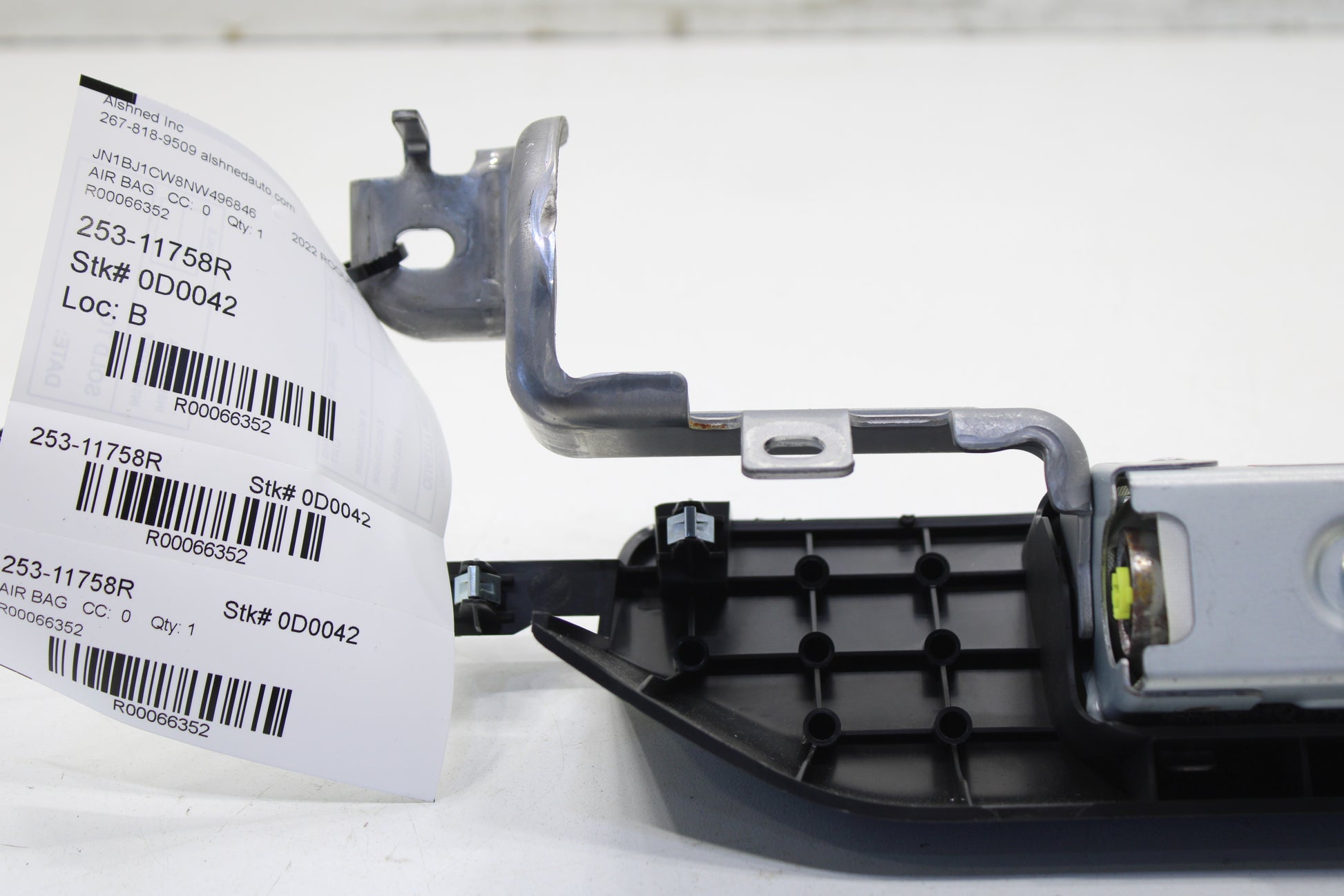 2020-2022 Nissan Rogue Sport SL AWD Front Right Passenger Lower Dash Knee Air Bag K85R1-6MR0A OEM - Alshned Auto Parts