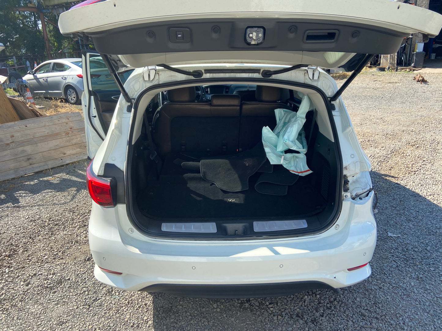 2019 Infiniti QX60 LUXE White - Alshned Auto Parts