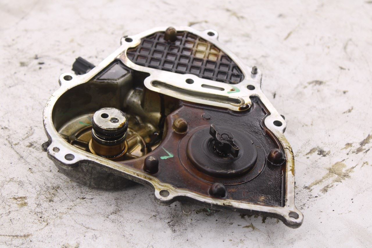 17-20 Infiniti QX60 3.5L Right Engine Variable Timing Control Cover w/ Actuator8