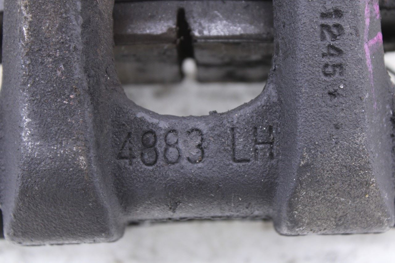 2011-2020 Dodge Durango SXT 3.6L AWD Rear Driver Left Side Brake Disc Caliper3