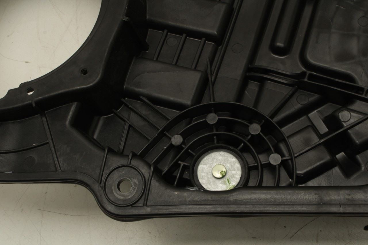16-20 Kia Optima LX Front Right Door Window Regulator w Carrier Plate 82481D5000 - Alshned Auto Parts