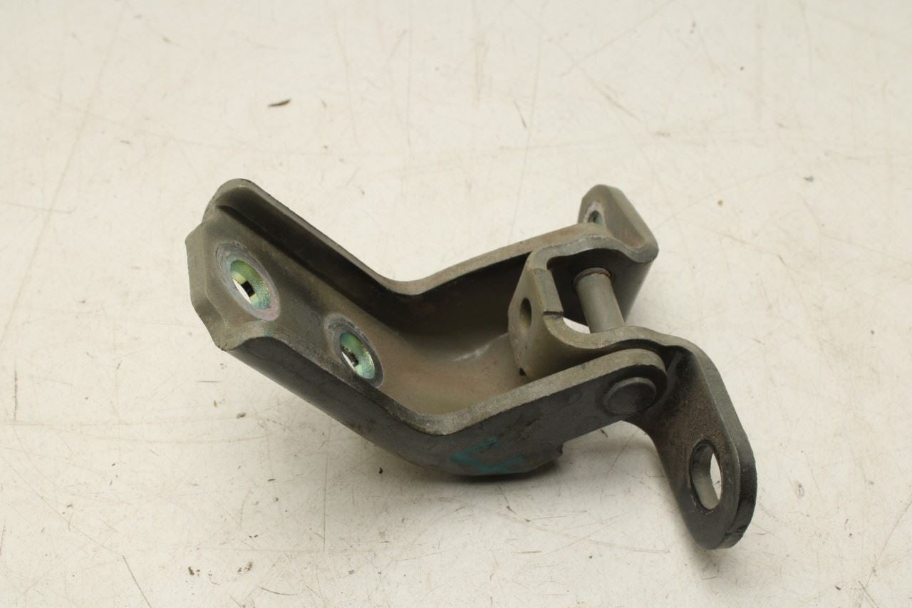 2019-24 KIA Forte LXS FR LH Door Hinge Upper and Lower Pair w/ Bolts 79310-2V000 - Alshned Auto Parts