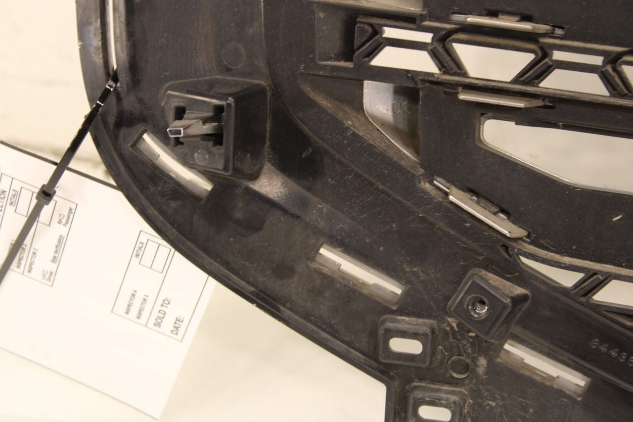 2017-19 GMC Acadia SLT-1 3.6L Front Radiator Upper Grille Assembly Chrome *ReaD* - Alshned Auto Parts