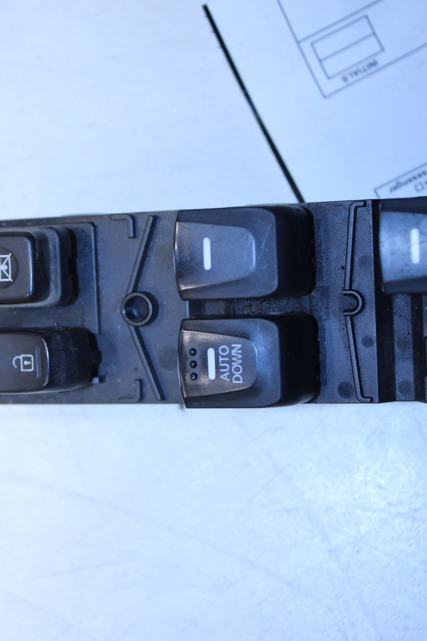 2011-2017 Hyundai Veloster Base FR LH Master Power Window Switch 93570-2V015-4X - Alshned Auto Parts