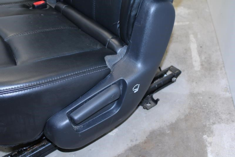 2016-2018 Nissan Pathfinder Rear Left 2nd Row Seat Leather 88060-3JR0A OEM - Alshned Auto Parts