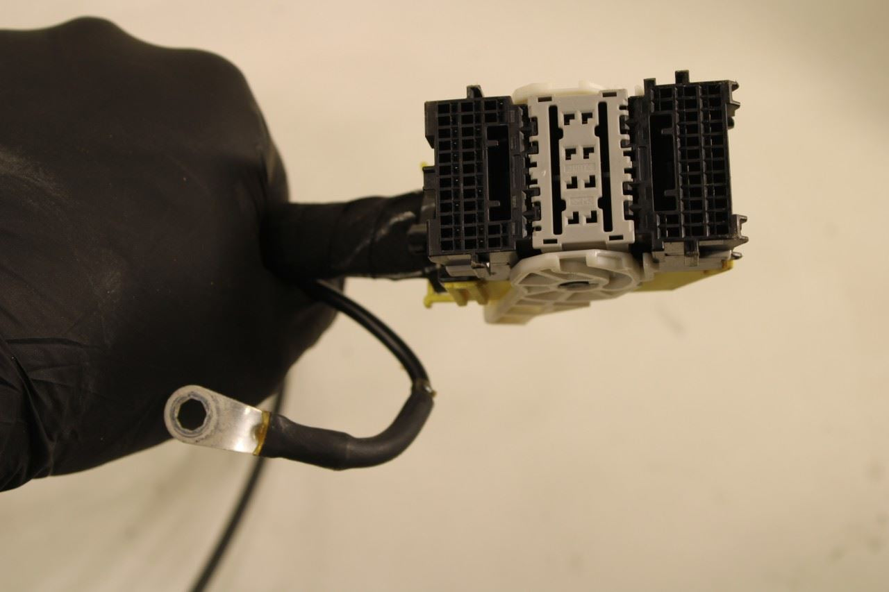 2018-19 GMC Acadia SLT-1 Dash Instrument Panel Wire Harness w/ Fuse Box 84458056 - Alshned Auto Parts