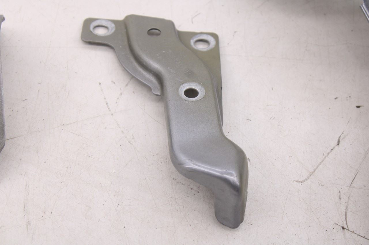 21-25 Volkswagen Atlas SE Front Right Side Fender Support Mount Bracket Set of 4 - Alshned Auto Parts