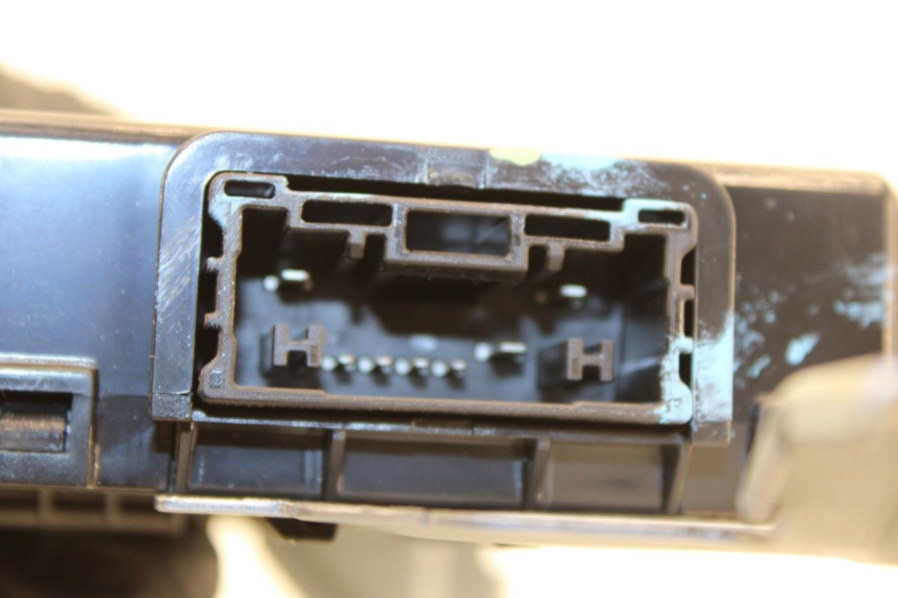 2022-2025 Hyundai Tucson SEL Power Supply Voltage Inverter Converter 95300-N9000 - Alshned Auto Parts