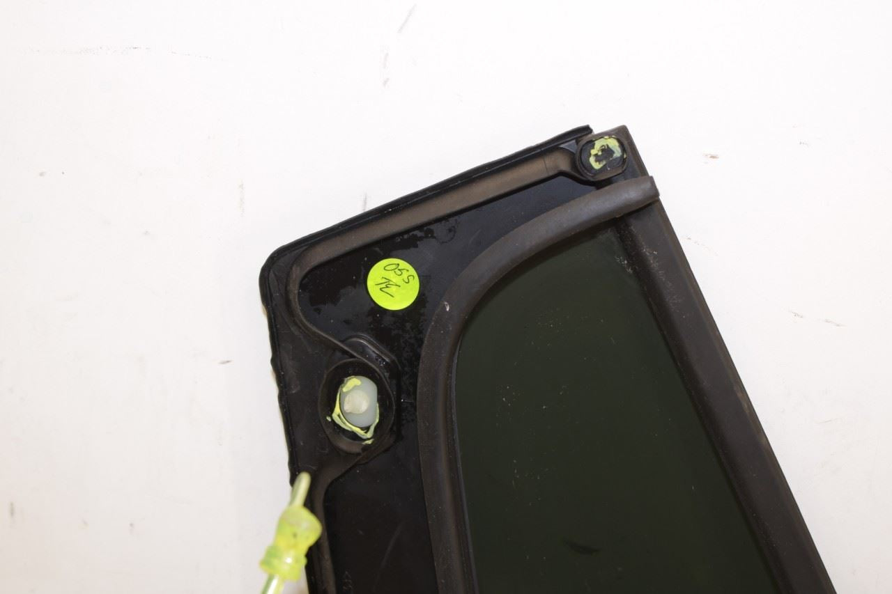 2018-2023 Volkswagen Atlas S Rear Left Side Door Window Fixed Vent Glass *ReaD* - Alshned Auto Parts