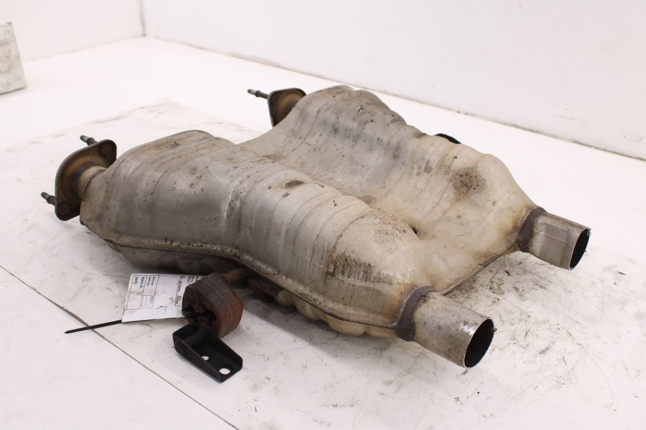 2013-2025 Dodge Durango SXT 3.6L Exhaust System Center Middle Muffler Resonator3