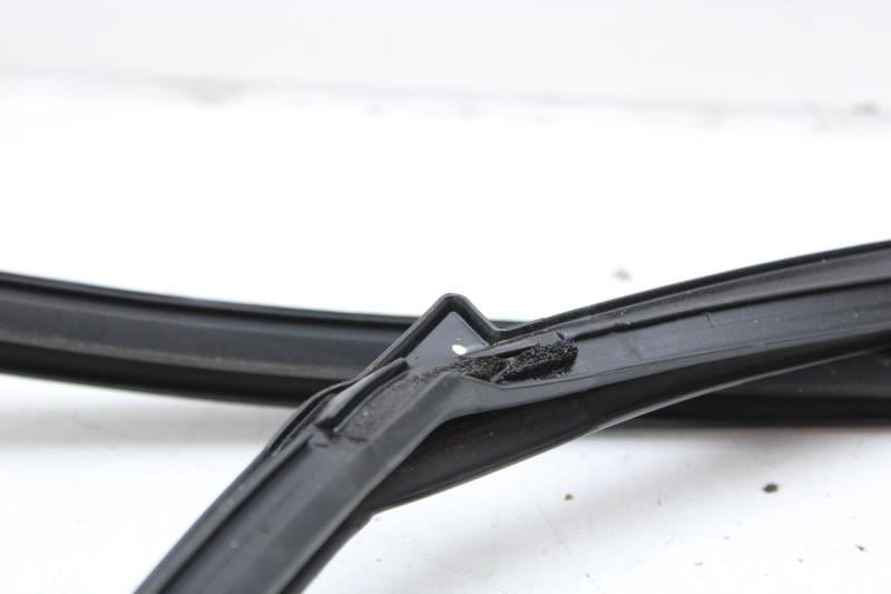 2014-2020 Infiniti QX60 Rear Right Door Window Glass Run Channel 82330-3JA0C OEM - Alshned Auto Parts