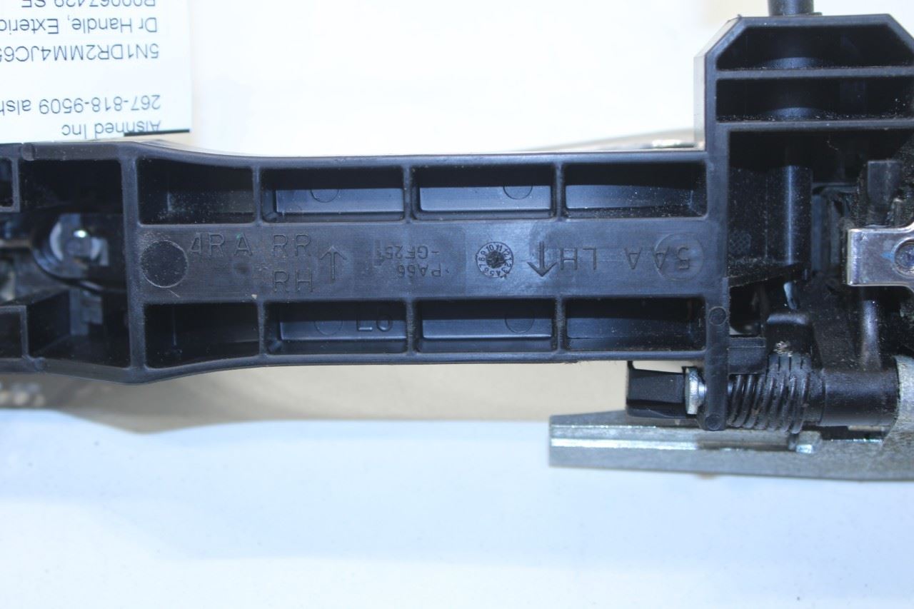 13-20 Nissan Pathfinder SV 3.5L AWD Front Driver Left Side Door Exterior Handle - Alshned Auto Parts