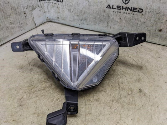 2019-2020 Hyundai Elantra Front Right Forg Turn Signal Lamp 92302-F2510 OEM - Alshned Auto Parts