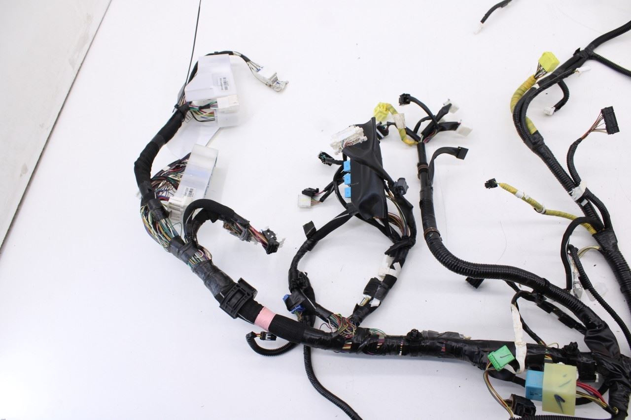 2016-2018 Toyota Tacoma Limited Dash Instrument Panel Wire Harness 82141-04X61 - Alshned Auto Parts