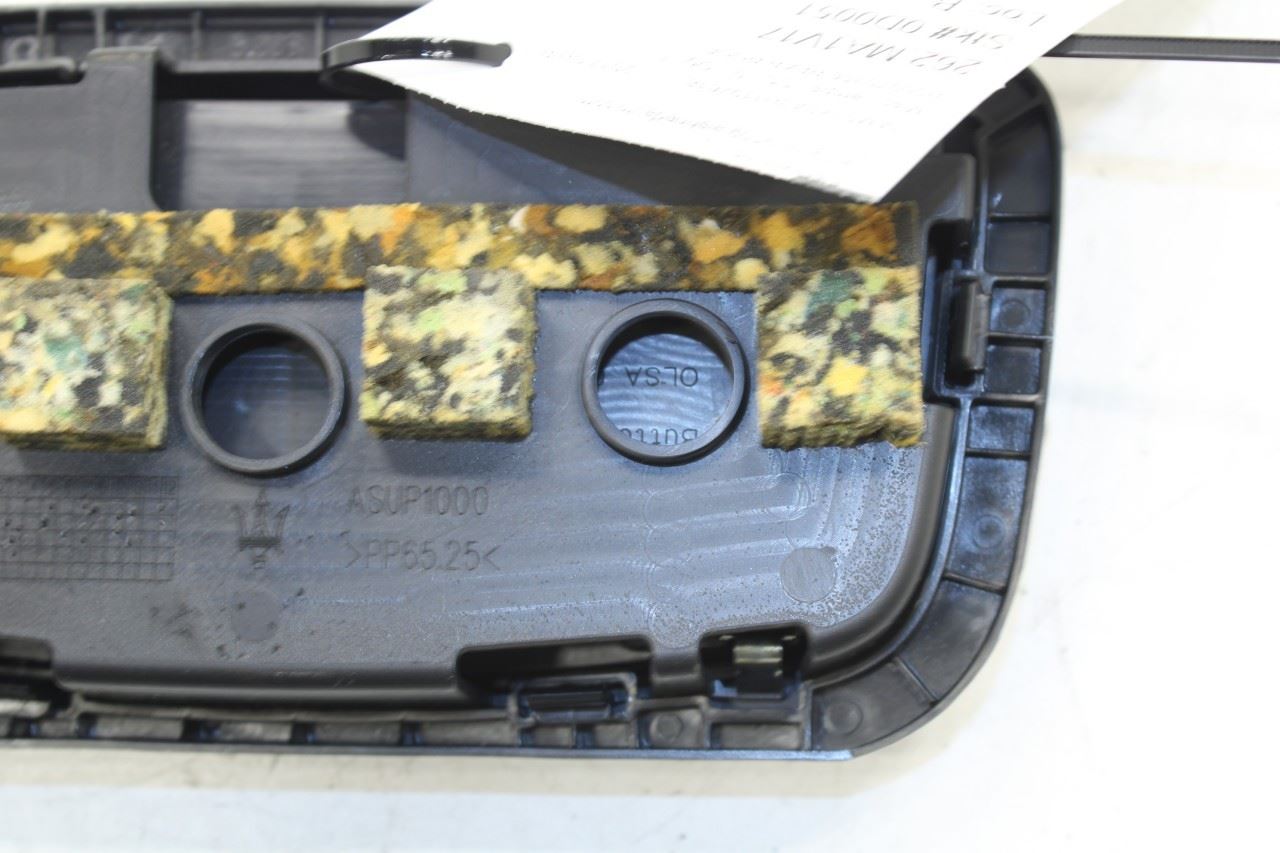 17-21 Maserati Ghibli 3.0L RWD Rear Roof Headliner Dome Light Lamp 670110916 OEM - Alshned Auto Parts