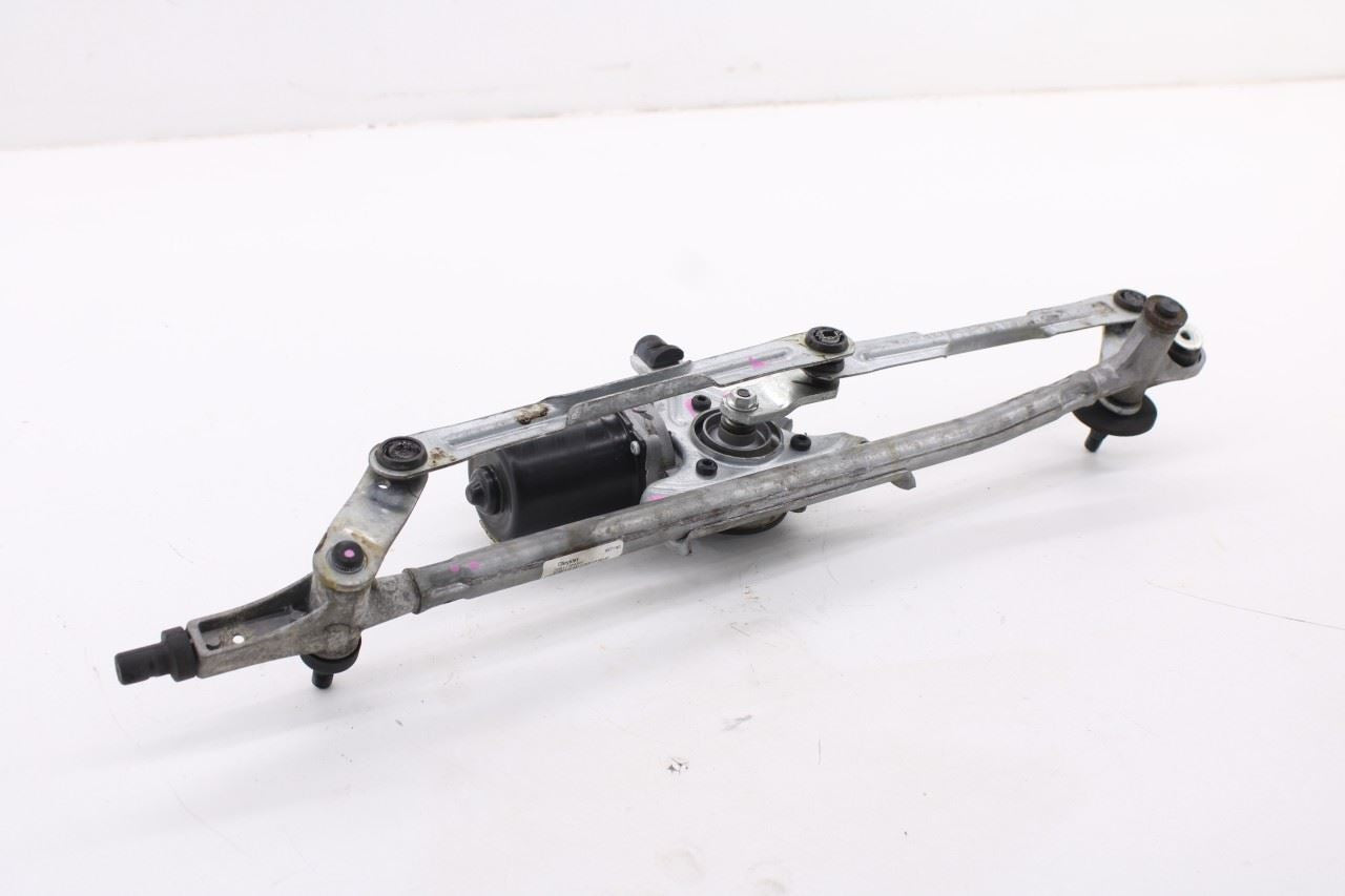 12-20 Dodge Grand Caravan GT FR Windshield Wiper Transmission Linkage w/ Motor 3