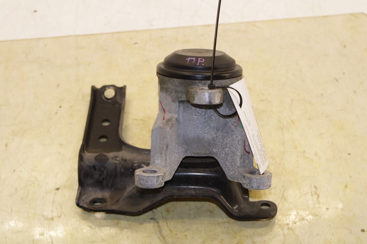 2014-2020 Infiniti QX60 3.5L FWD Front Right Engine Mount Insulator 11210-3KA0A - Alshned Auto Parts