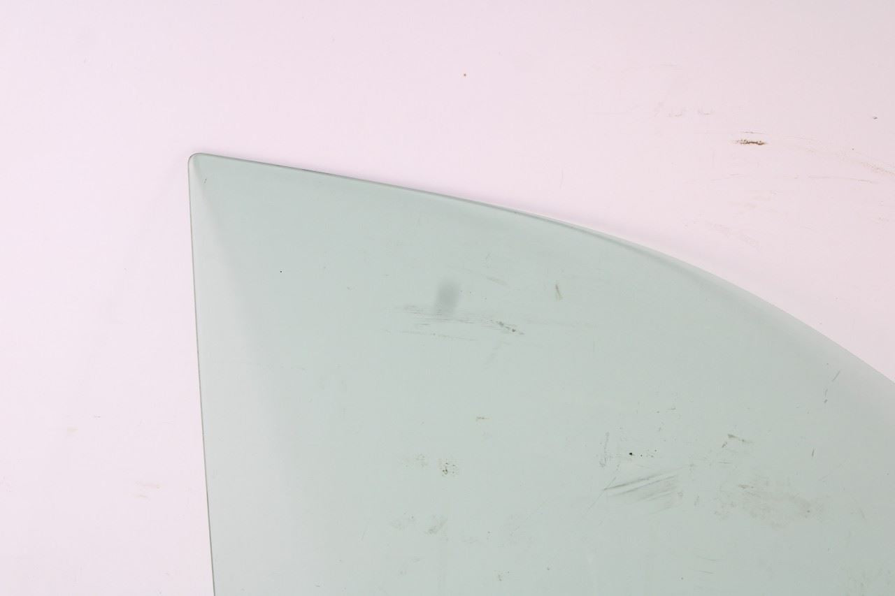 2011-21 Jeep Grand Cherokee Limited Front Right Passenger Side Door Window Glass - Alshned Auto Parts