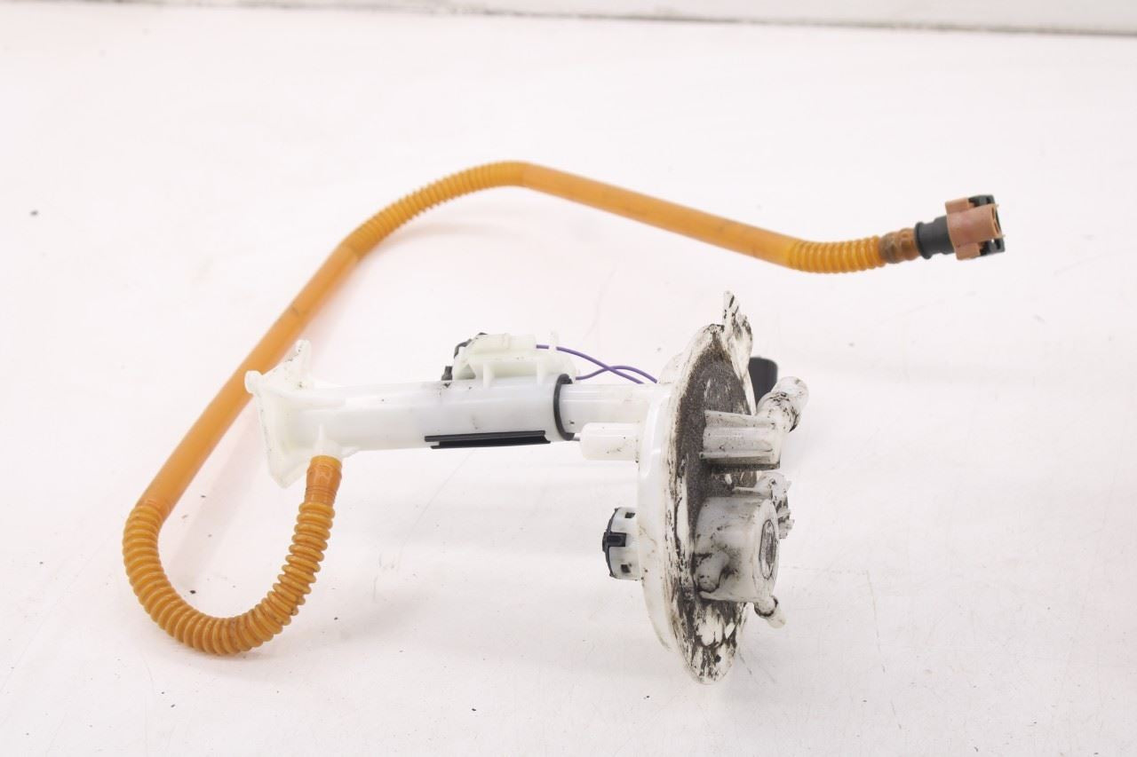 16-21 Jeep Grand Cherokee Laredo X 3.6L 4x4 In Tank RH and LH Fuel Pump Assembly2