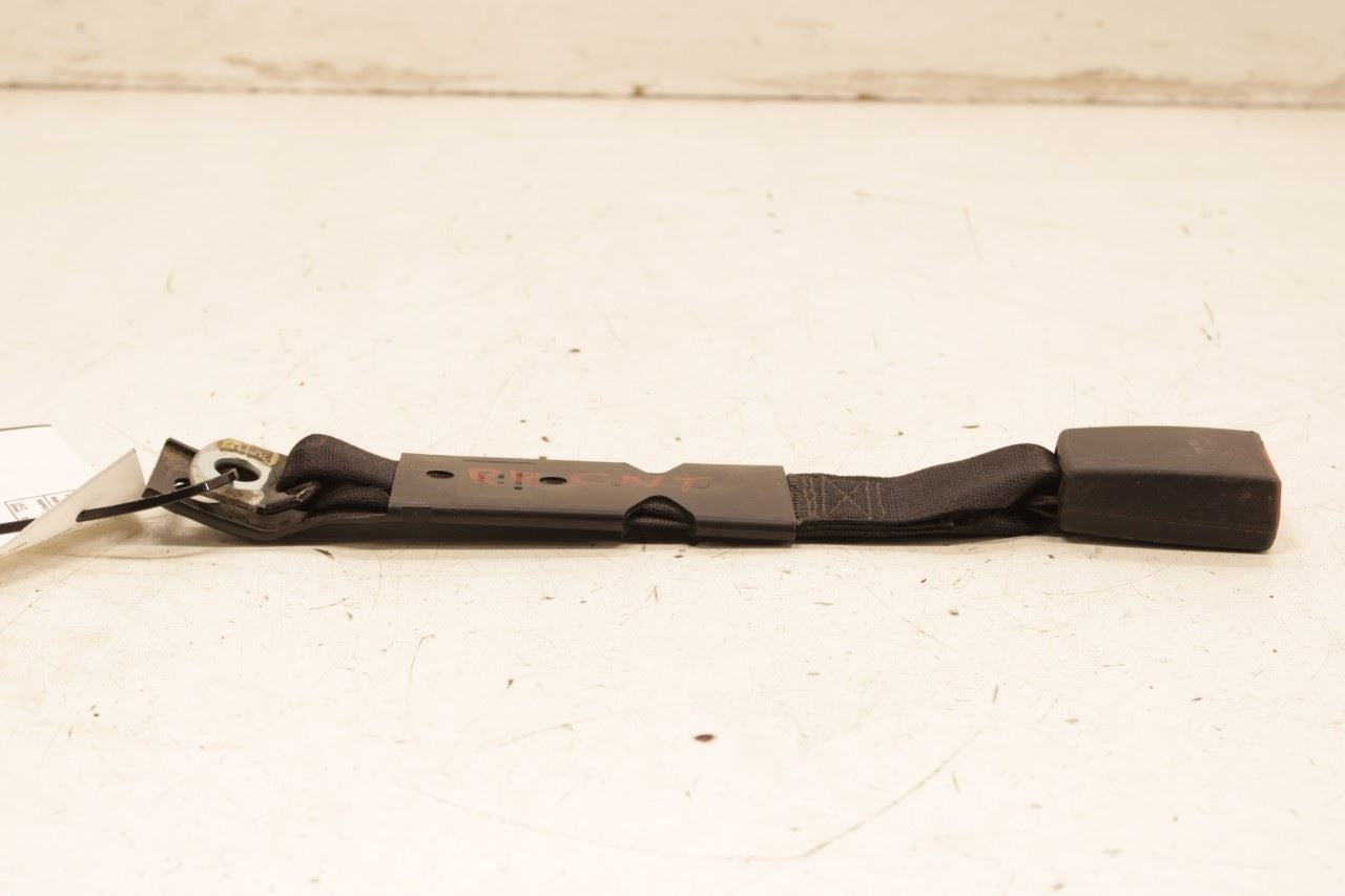 13-18 Ram 2500 Tradesman Crew Cab 6.4L 2WD Rear Center 2nd Row Seat Belt Buckle - Alshned Auto Parts