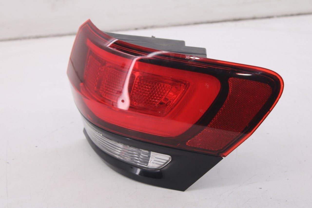2014-2021 Jeep Grand Cherokee Laredo X 4X4 Rear Right Side Tail Light Lamp - Alshned Auto Parts