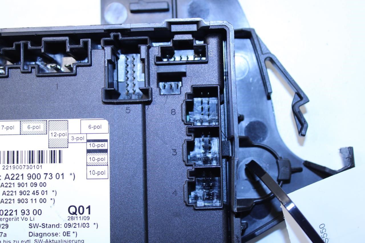 2007-2013 Mercedes-Benz S550 Front Left Side Door Control Module 221-900-73-01 - Alshned Auto Parts